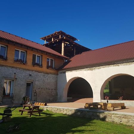 Penzion Tvrz Dub U Tabora Ratiborske Hory Buitenkant foto