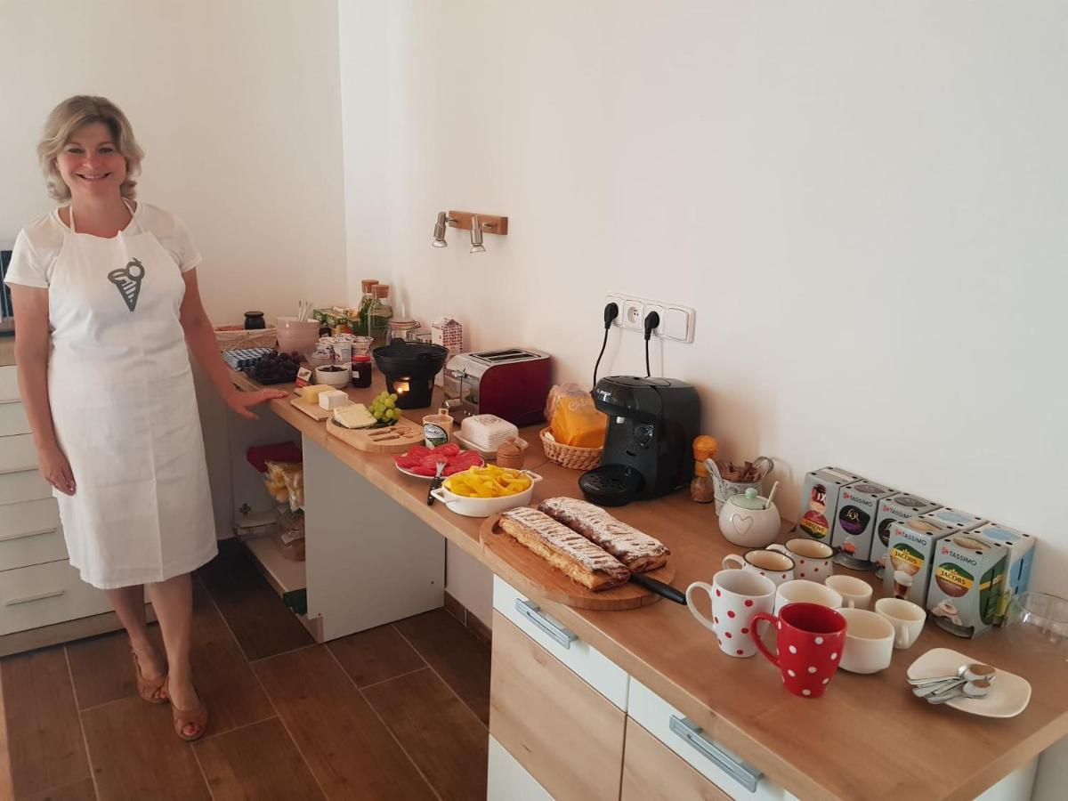 Penzion Tvrz Dub U Tabora Ratiborske Hory Buitenkant foto