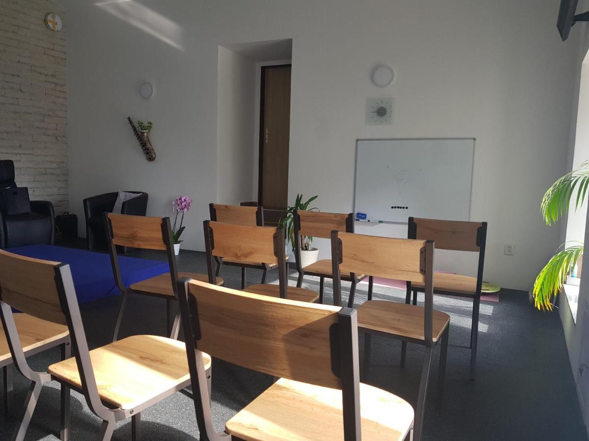 Penzion Tvrz Dub U Tabora Ratiborske Hory Buitenkant foto