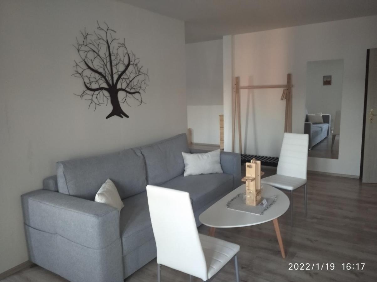 Penzion Tvrz Dub U Tabora Ratiborske Hory Buitenkant foto